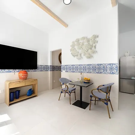 Casa Laranja Promenade Patio Hébergement de vacances Portimão